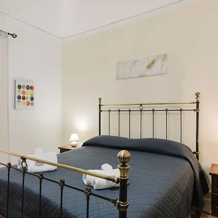 Apartament Beneath The Castle - Corleone