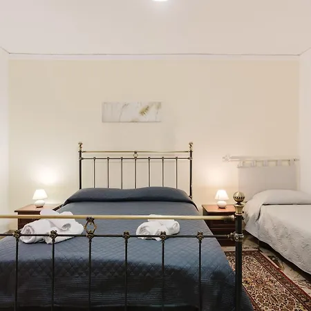 Apartament Beneath The Castle - Corleone